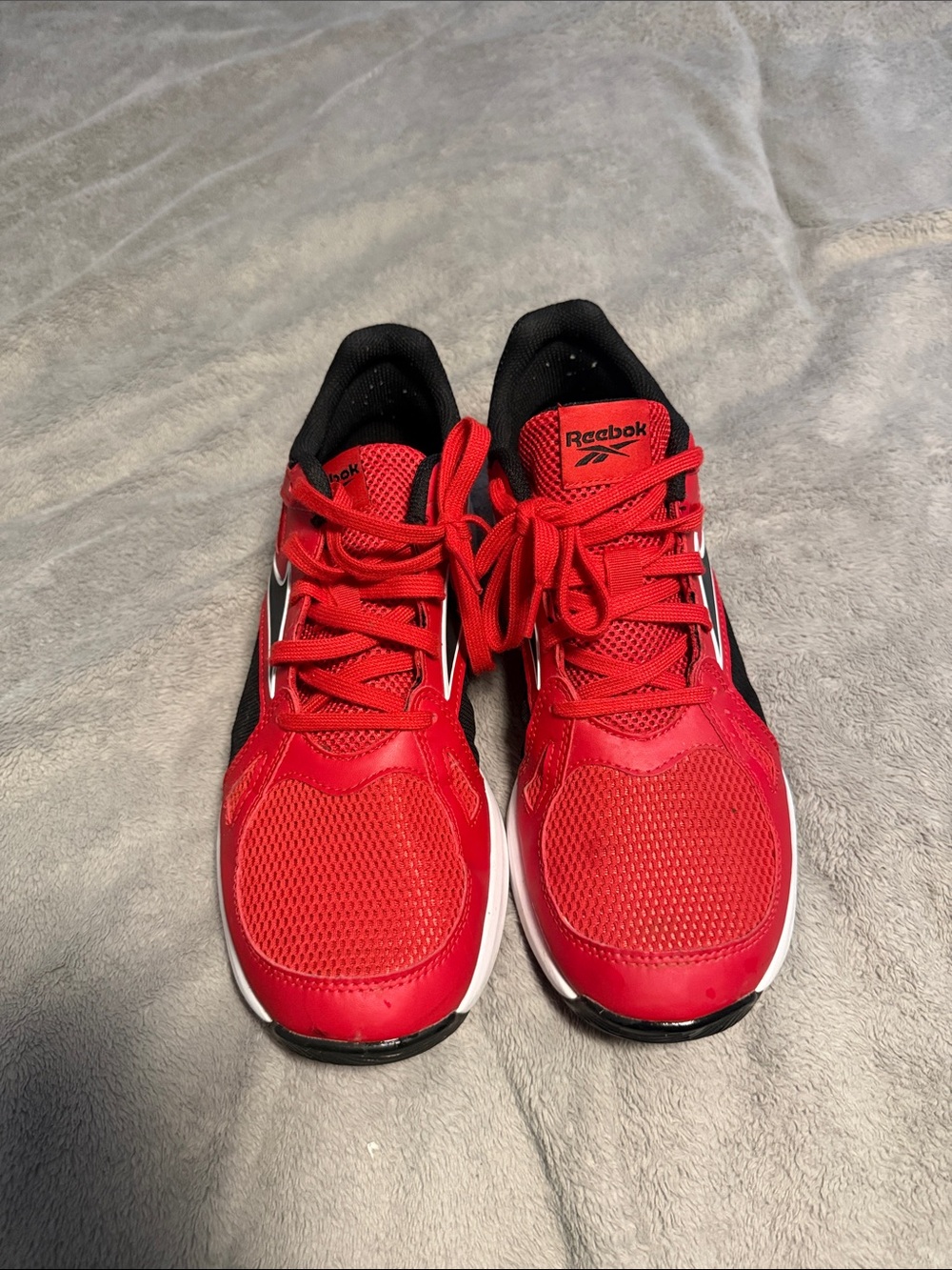 Reebok Men's Red and Black Athletic Sneakers